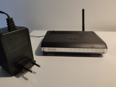 Wifi router ASUS WL-520gC + firmware DD-WRT