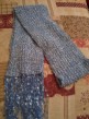 Modrý elastický šál