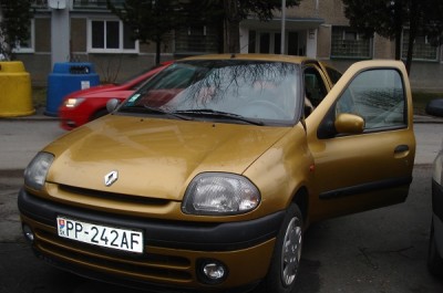 Renault Clio 1.6 RT rok 1998