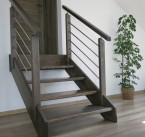 Ponúkam výrobu a montáž drevených schodov obklad