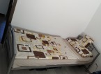 Kovová posteľ s matracom