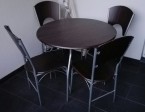 Stôl + 4 stoličky