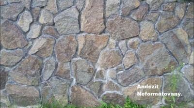 Obkladový kameň, prírodné štiepaný Andezit.