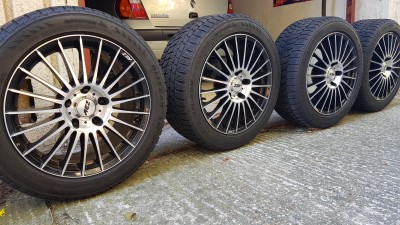 Zimné pneumatiky na diskoch z BMW 535d