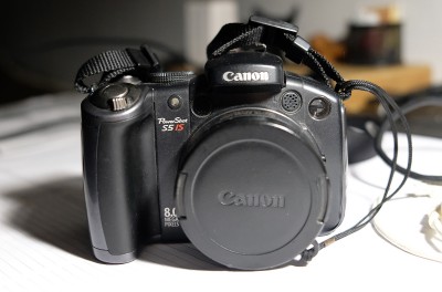 Predám fotoaparát Canon S5 IS