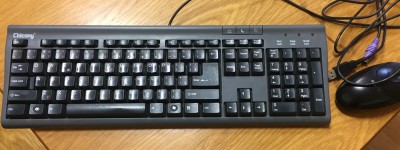Klávesnica s myšou
