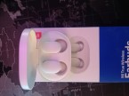 Xiaomi earbuds white
