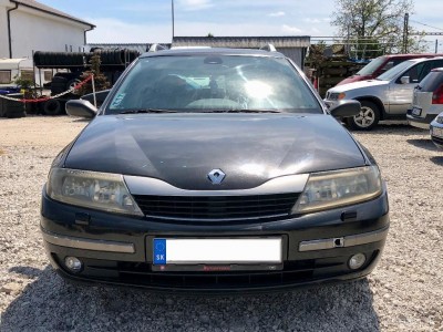 Predam Renault Laguna 2,2 dci r.v.2002