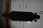 Nový longboard