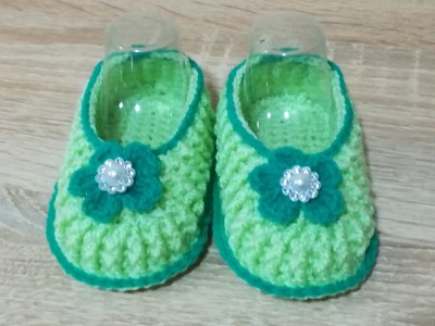 Háčkované papučky 100