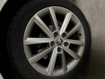 Disky 7jx17 5x112 et49