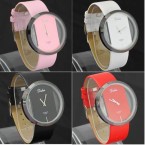 Elegantné hodinky v pastelových farbách