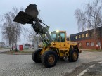 Kolový nakladač VOLVO L90D-10.328mth-hmotnost 17t