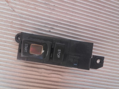 Audi a8 d3 čítačka odtlačkov prstov