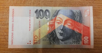 100-korunové slovenské bankovky