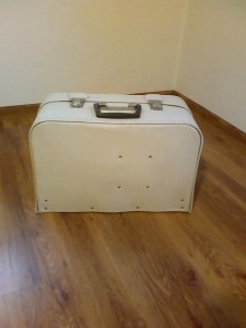 Šijací stroj kufríkový
