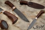 Pevné a zatváracie nože z Damascenskej ocele
