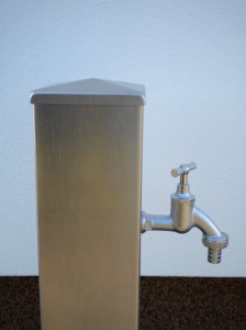 Nerezový záhradný stĺpik na vodu P&N 100-10R