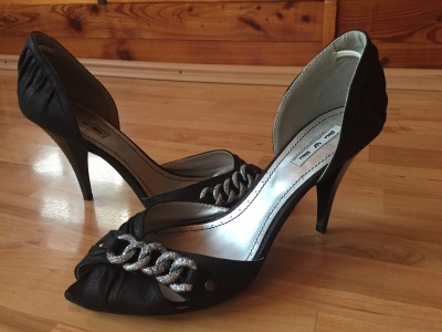 Topánky na spoločenskú udalosť