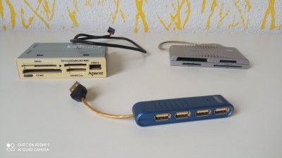 USB hub a flash multi card