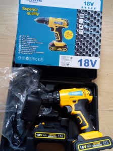 Aku vŕtačka/skrutkovač Flinke, 2x 18V lion-bat.