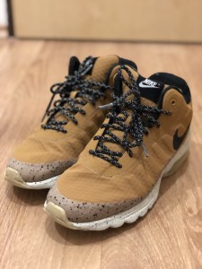Topánky NIKE - Air Max Invigor Mid
