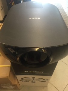 Sony VPL-VW1100ES 4K