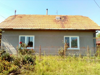 PREDAJ RODINNÉHO DOMU V OBCI BÍŇA OKR.NOVÉ ZÁMKY