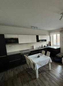 Kuchynská linka, komplet so spotrebičmi