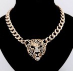 Štýlový trendy náhrdelník v štýle Cartier