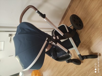 Joolz day 2 Parrot Blue