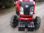 Traktor DF304G2 s kabinou (2019) (30 Hp, 4x4)