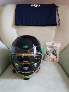 AGV prilba otvorená.