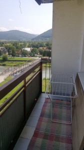 Novo zariadena garzonka s vyhladomDobry den, dame