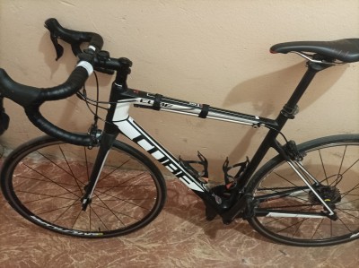 Predám cestný cube