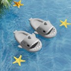 Nové detské šľapky so žraločím vzorom v. 24-27