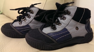 Prechodné chlapčenské topánky