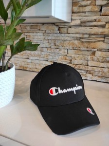 CHAMPION šiltovka