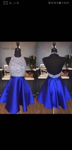Modré spoločenské šaty
