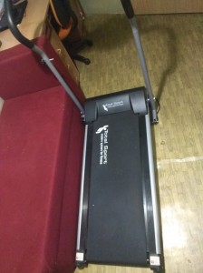 Motorový bežecký pás