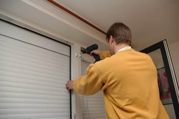 Montáž žalúzii a roliet na HPP alebo ŽL, ihneď