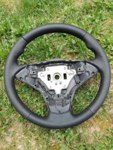 Kozeny volant BMW E60 M-POWER