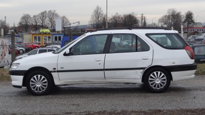 PEUGEOT 306  1,6I