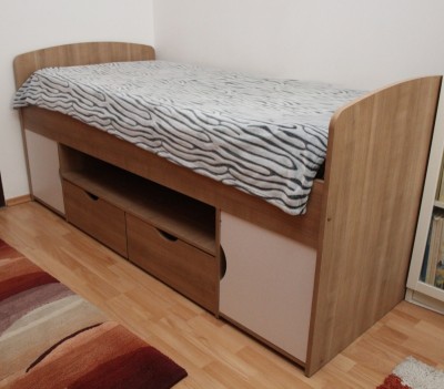 Predám posteľ – jednolôžko