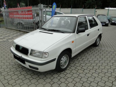 SKODA FELICIA 1,6 Rozpredam na ND. LACNO Ceny doho