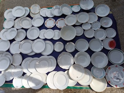 Porcelán keramika sklo