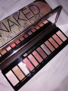 Urban Decay Naked Reloaded paletka očných tieňov
