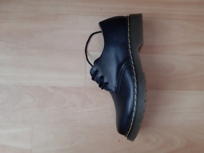 Pánske elegantné topánky, veľkosť 43