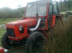 Traktor TZ 5748