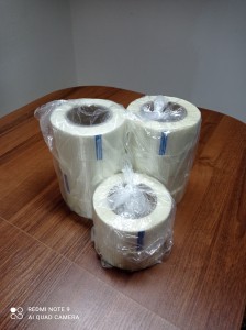 Pevná lepiaca páska s mriežkou sklenených vlákien